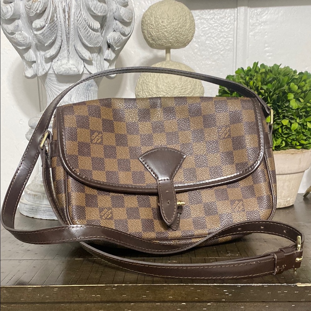 Louis Vuitton Damier Brown Checkered crossbody Bag
